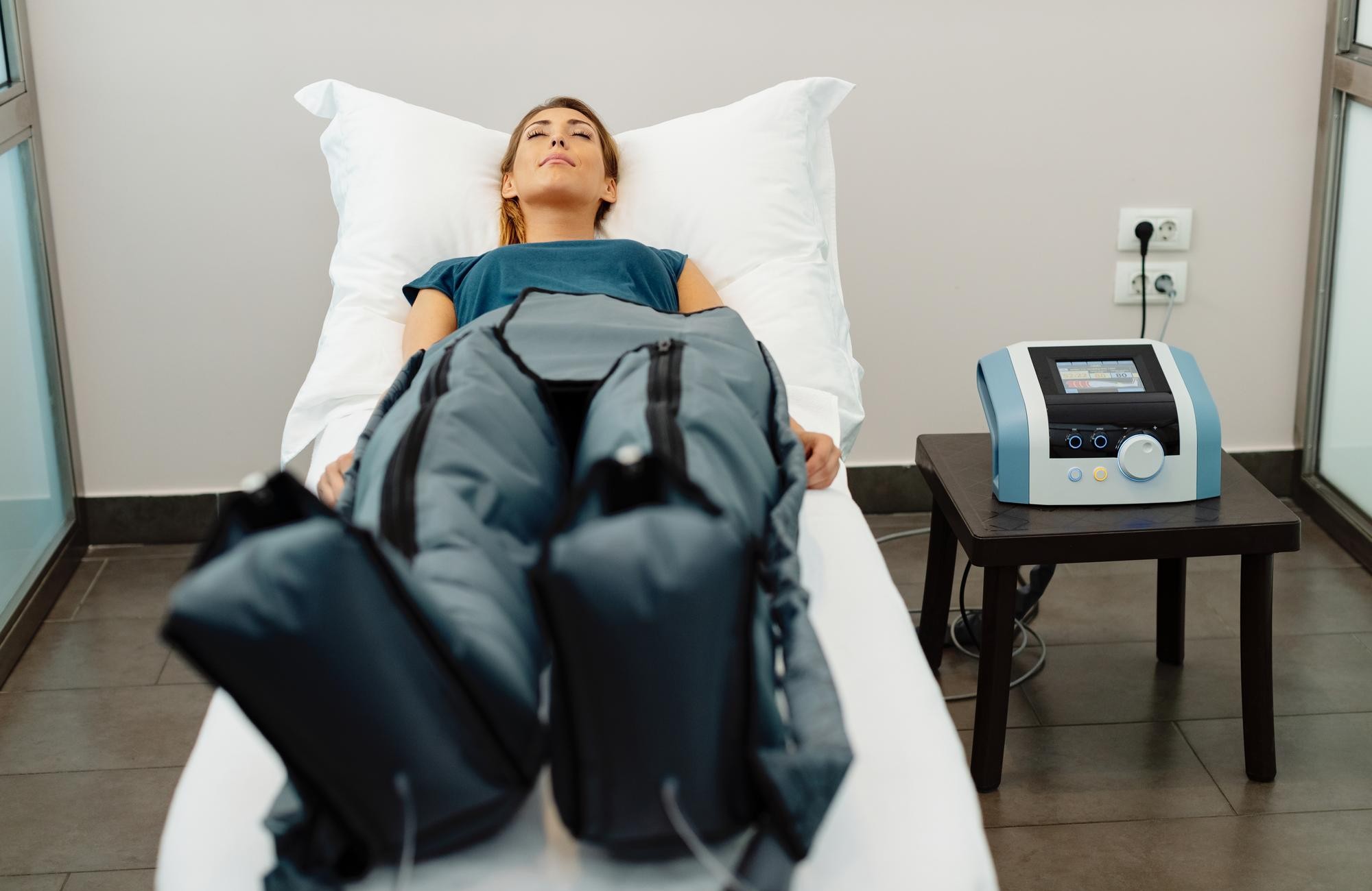 What is Compression Therapy? Benefits and Applications